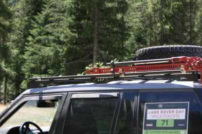 Range Rover L322 Roof Rack Out-Rack Ultra Slim by LRP.jpg