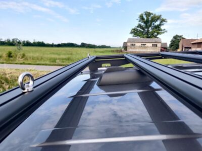 Range Rover L322 Roof Rack Out-Rack Ultra Slim by LRP.jpg