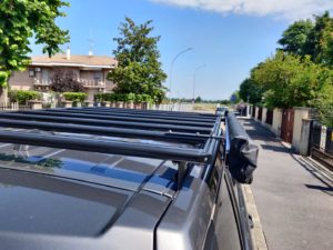 Range Rover L322 Roof Rack Out-Rack Ultra Slim by LRP.jpg