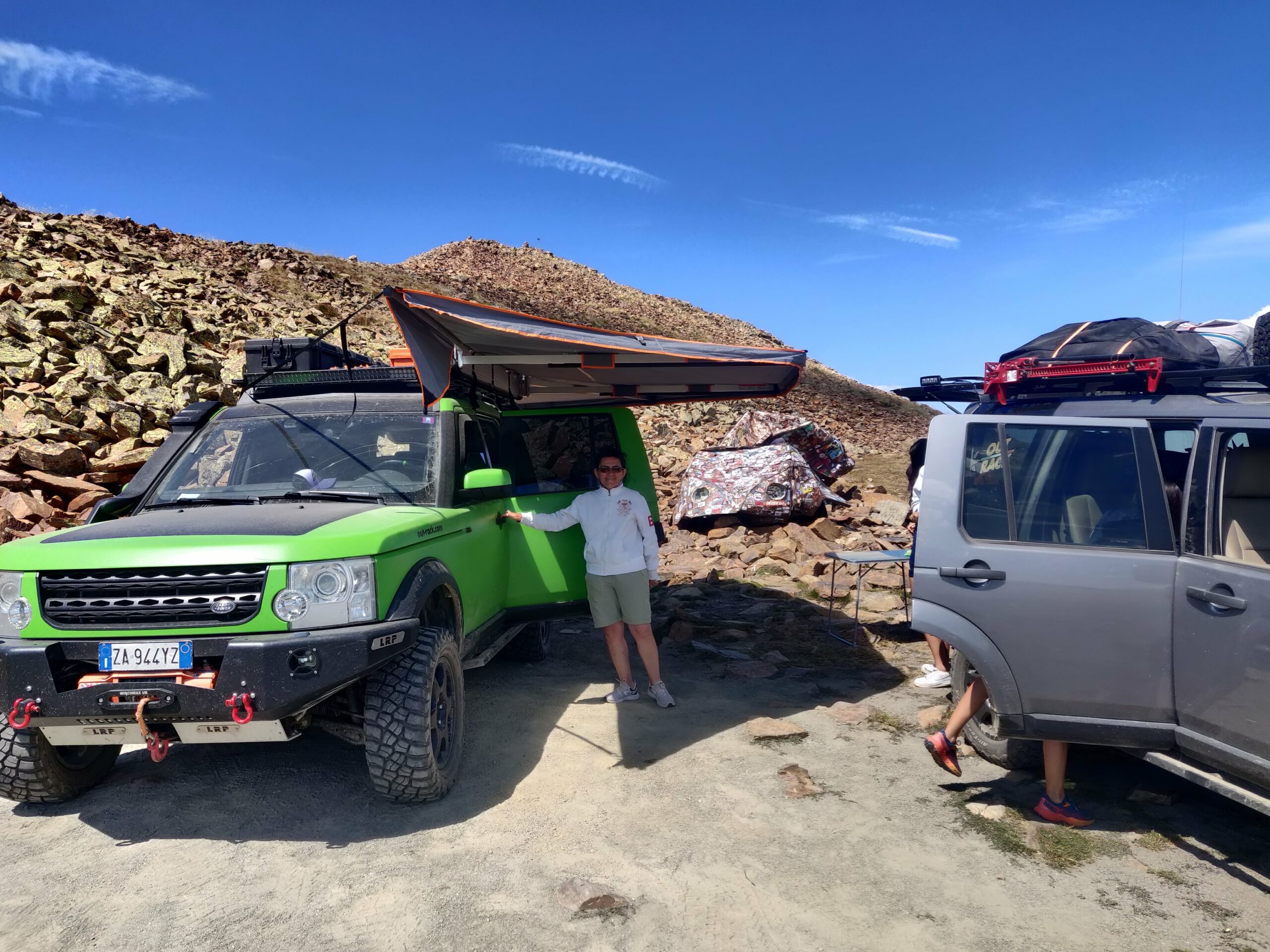 Land rover awning hot sale